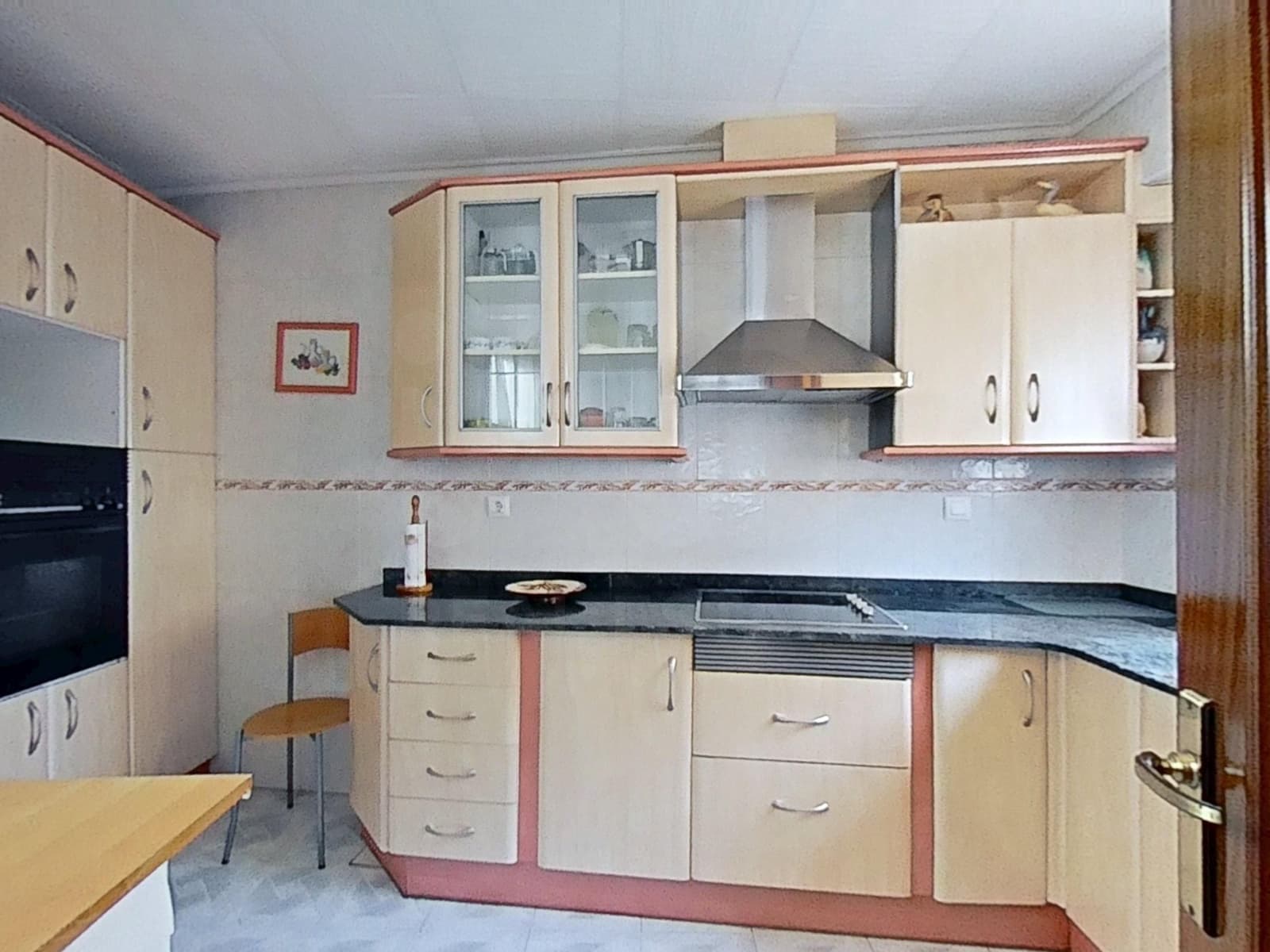 Commercial for sale in La Canonja - € 249,000 (Ref: 9988173)