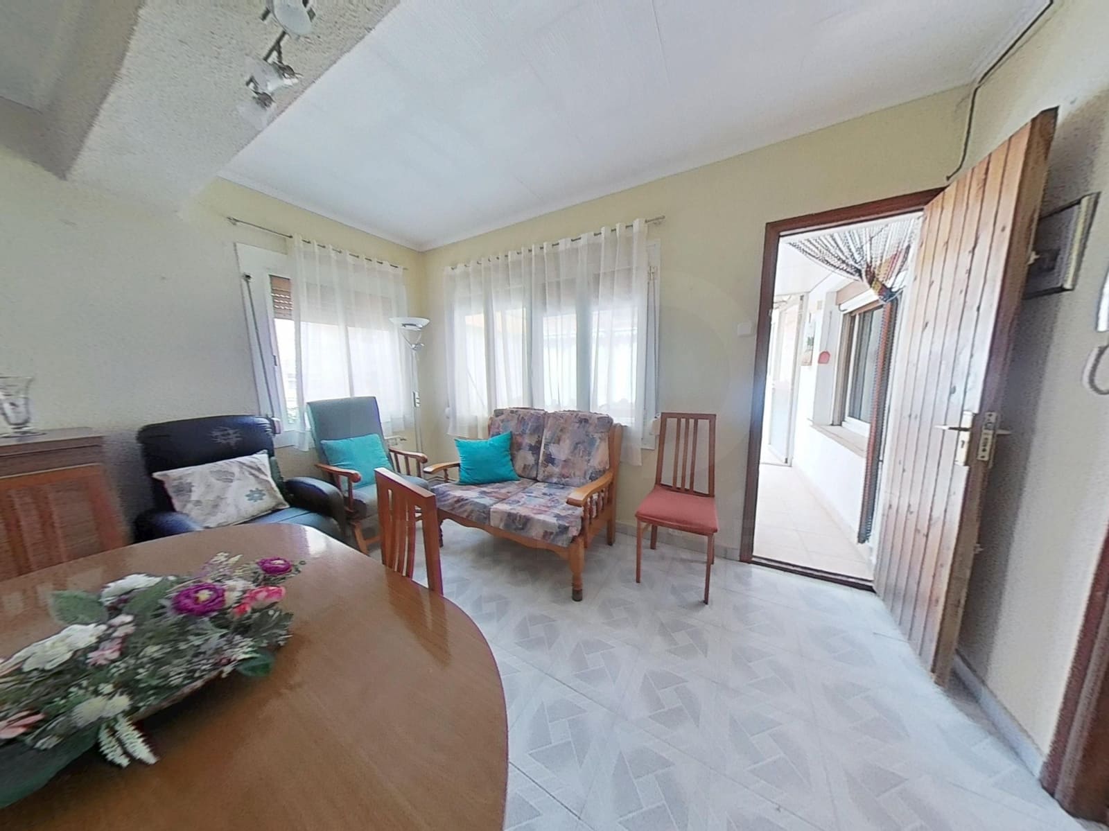 Commercial for sale in La Canonja - € 249,000 (Ref: 9988173)