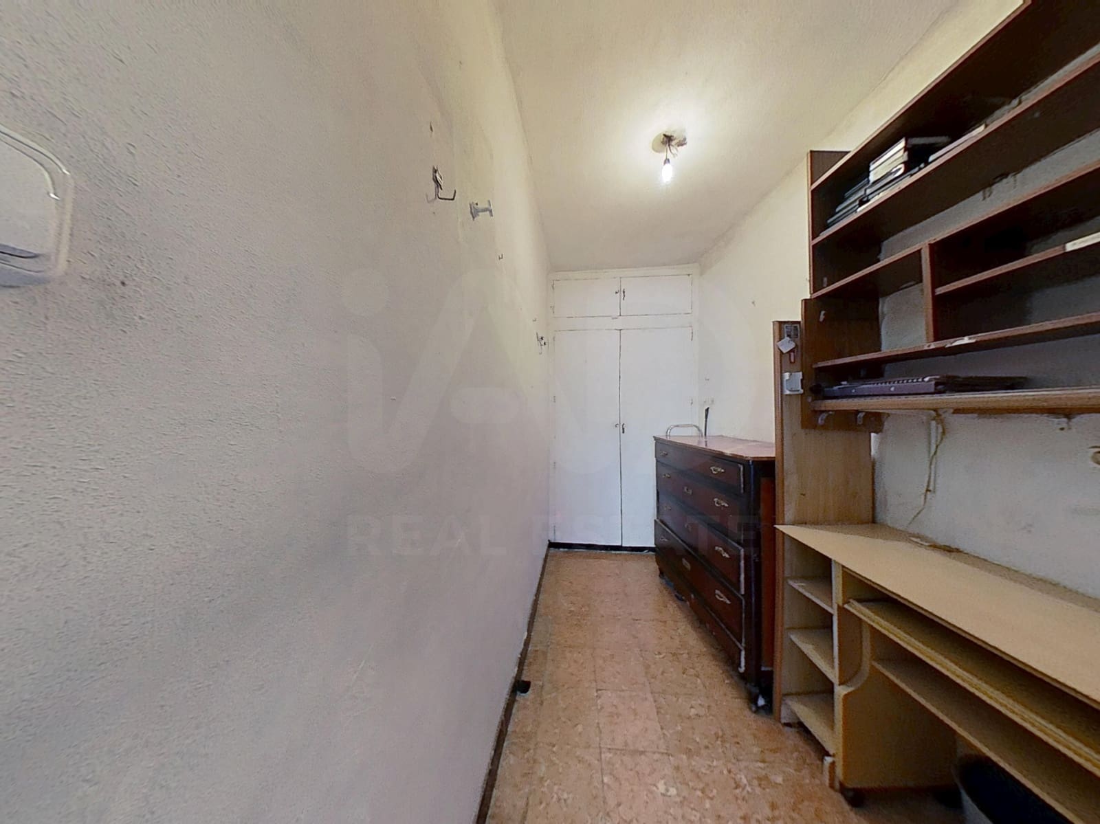 Commercial for sale in La Canonja - € 249,000 (Ref: 9988173)
