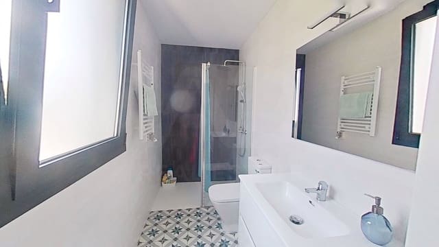 4 camera da letto Casa in vendita in Tarragona città con piscina garage - 545.000 € (Rif: 9988175)