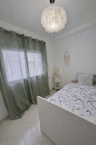 4 soveværelse Lejlighed til salg i Centro Urbano, Dénia - € 259.000 (Ref: 9988178)