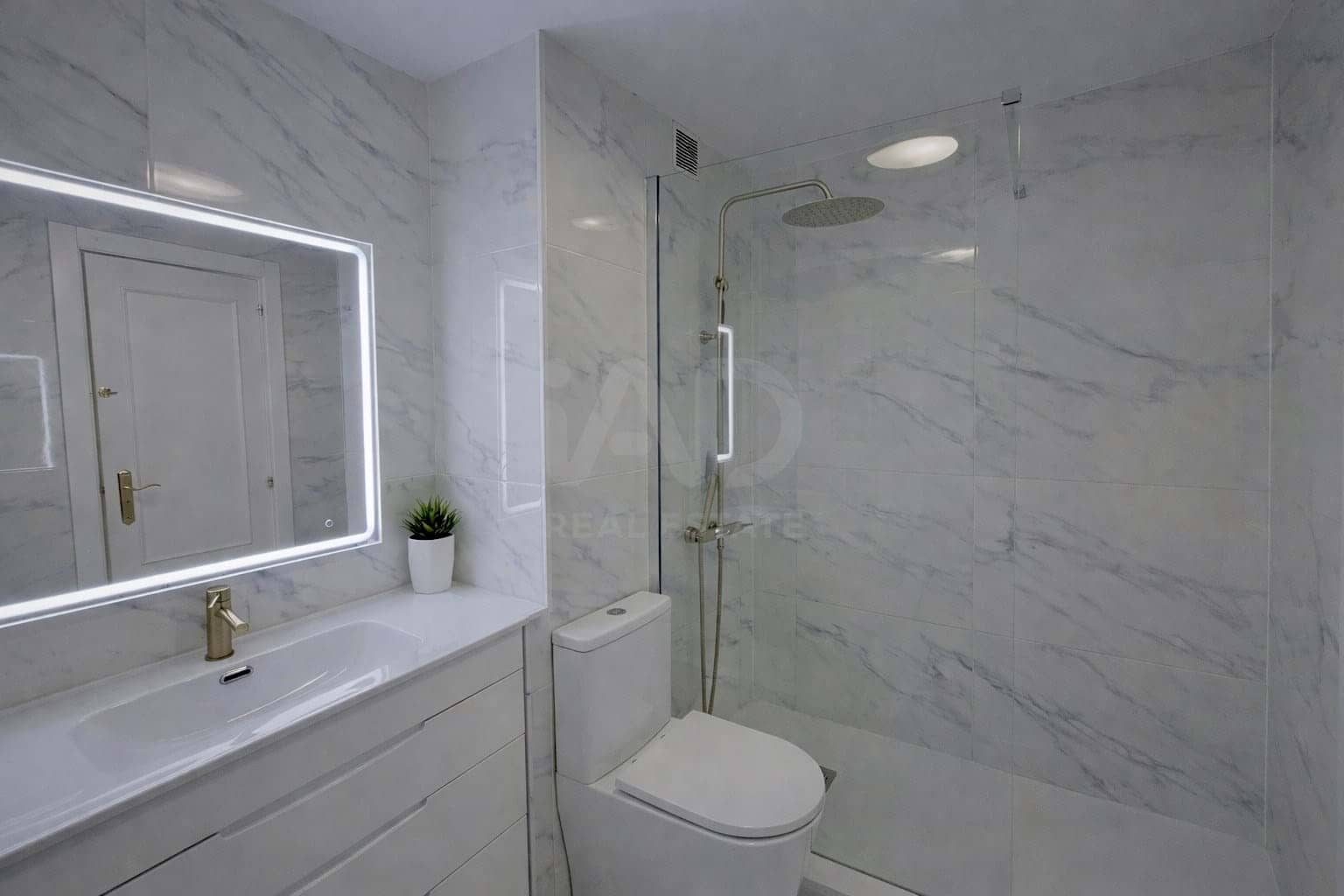 4 soveværelse Lejlighed til salg i Denia - € 259.000 (Ref: 9988178)