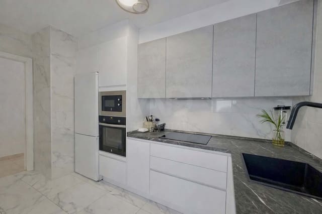 4 soveværelse Lejlighed til salg i Centro Urbano, Dénia - € 259.000 (Ref: 9988178)