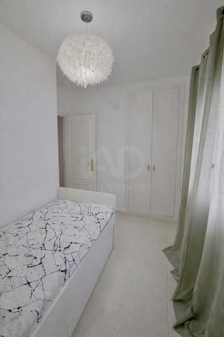 4 soveværelse Lejlighed til salg i Centro Urbano, Dénia - € 259.000 (Ref: 9988178)