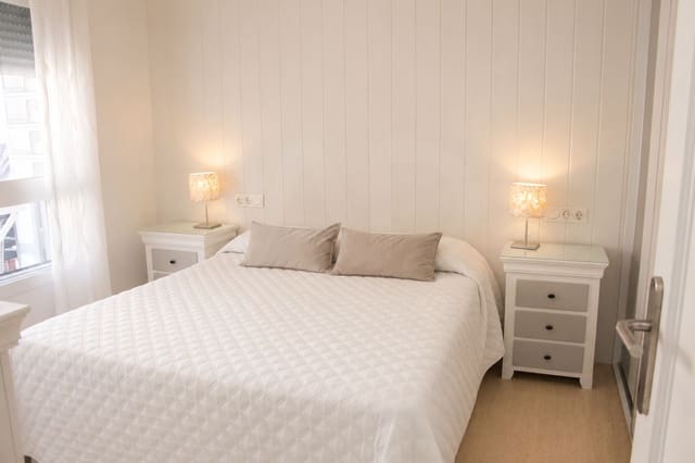 Apartamento de 1 habitación en Roquetas de Mar en venta con piscina garaje - 166.000 € (Ref: 9988181)