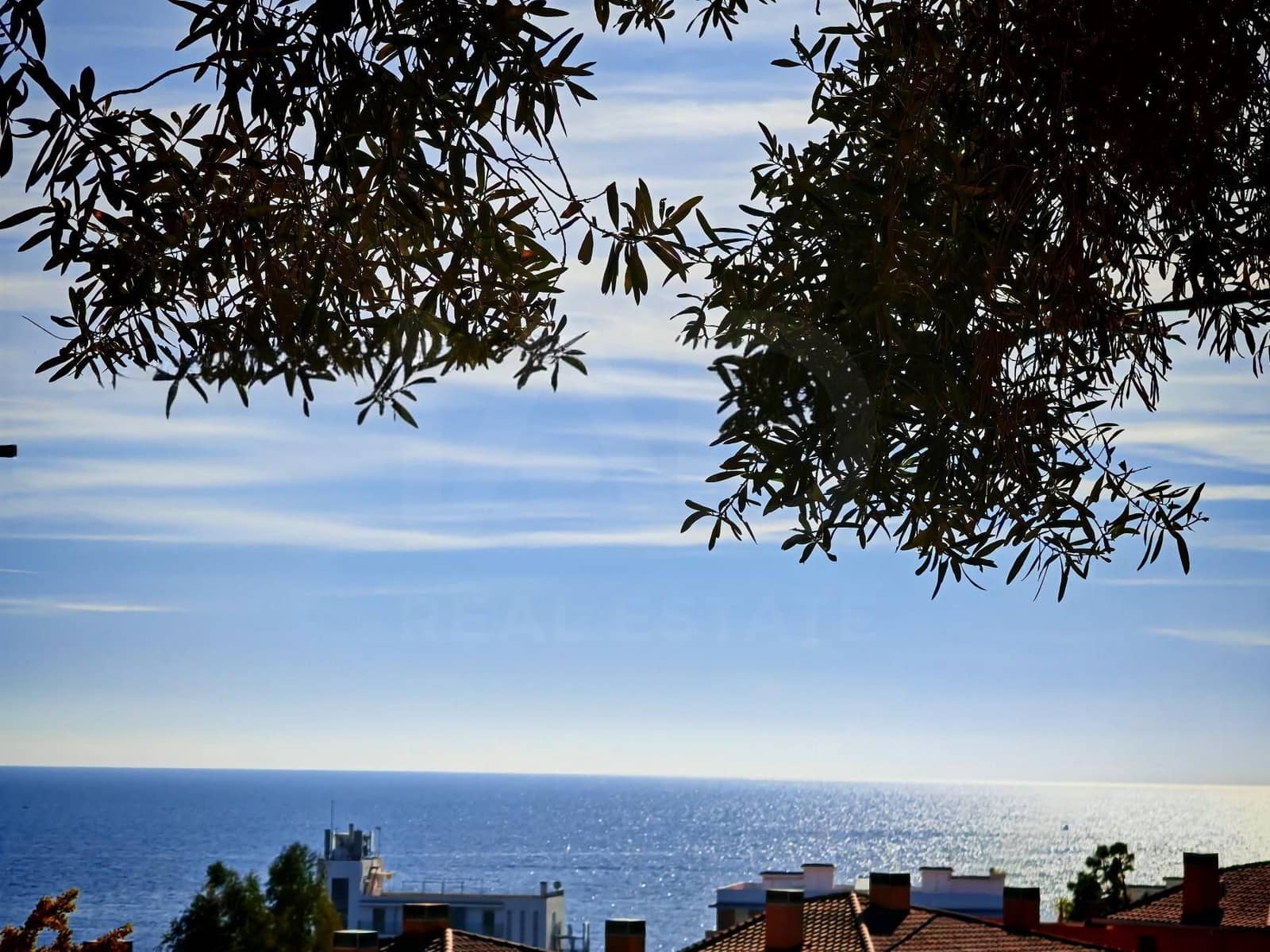 4 bedroom Townhouse for sale in Barcelona city - € 519,900 (Ref: 9988182)