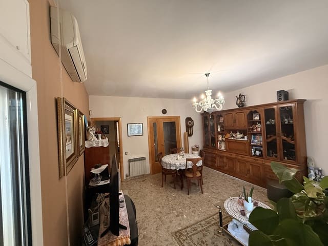 4 Zimmer Apartment zu verkaufen in Navas, Barcelona Stadt - 540.000 € (Ref: 9988183)