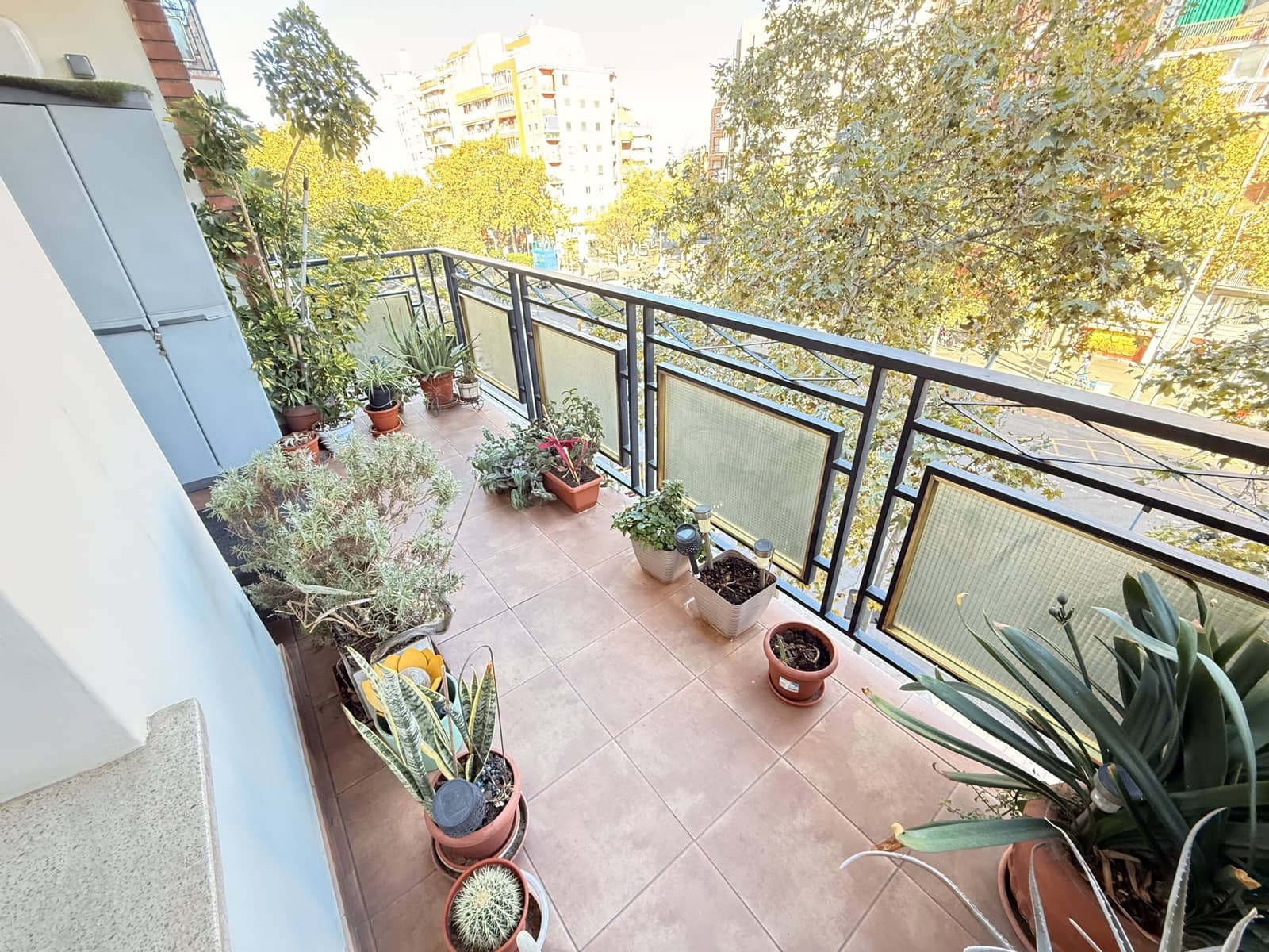 4 Zimmer Apartment zu verkaufen in Barcelona Stadt - 540.000 € (Ref: 9988183)
