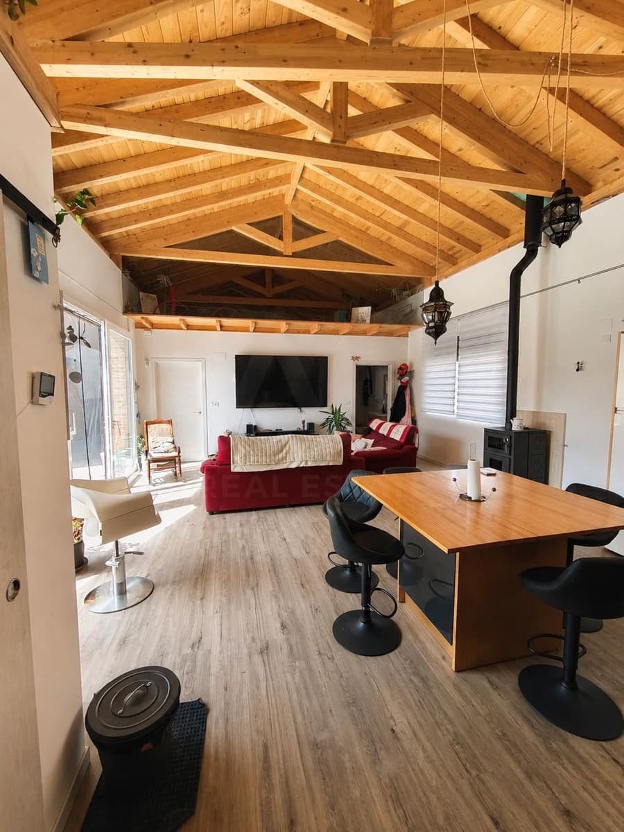 3 Zimmer Villa zu verkaufen in Cuadros mit Garage - 265.000 € (Ref: 9988185)