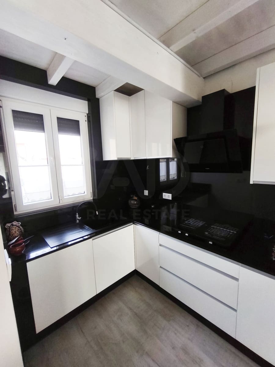 3 Zimmer Villa zu verkaufen in Cuadros mit Garage - 265.000 € (Ref: 9988185)