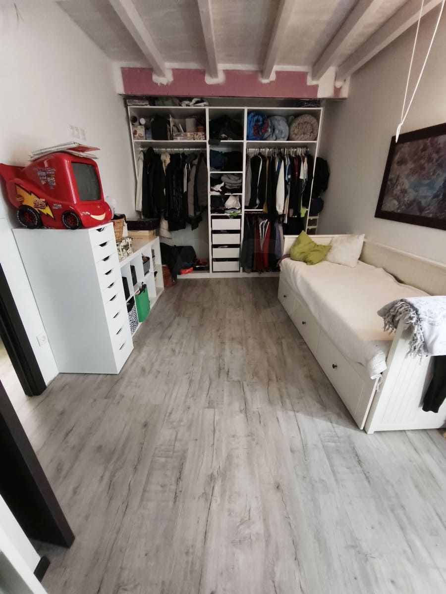 3 Zimmer Villa zu verkaufen in Cuadros mit Garage - 265.000 € (Ref: 9988185)