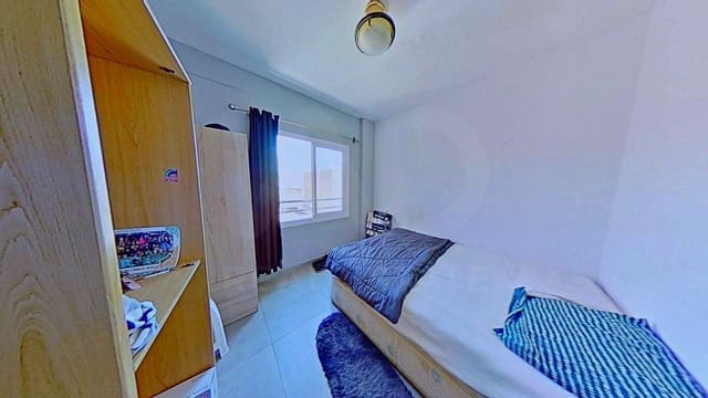 3 soveværelse Lejlighed til salg i Campoamor - Altozano, Alicante by - € 175.000 (Ref: 9988193)