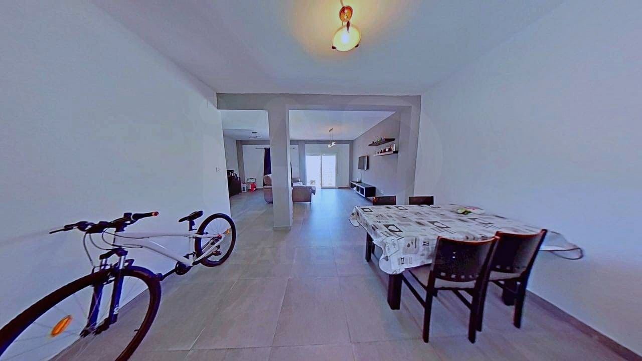3 soveværelse Lejlighed til salg i Alicante by - € 175.000 (Ref: 9988193)