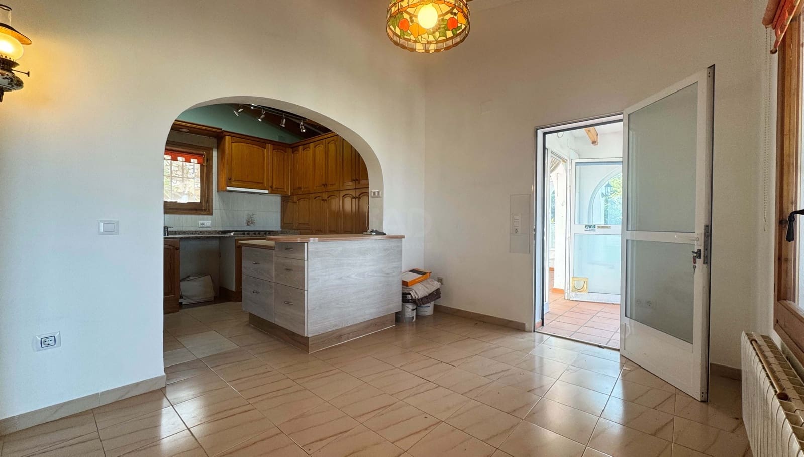 4 bedroom Townhouse for sale in Alicante / Alacant city with pool garage - € 390,000 (Ref: 9988195)
