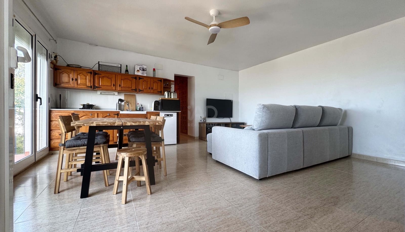 4 bedroom Townhouse for sale in Alicante / Alacant city with pool garage - € 390,000 (Ref: 9988195)