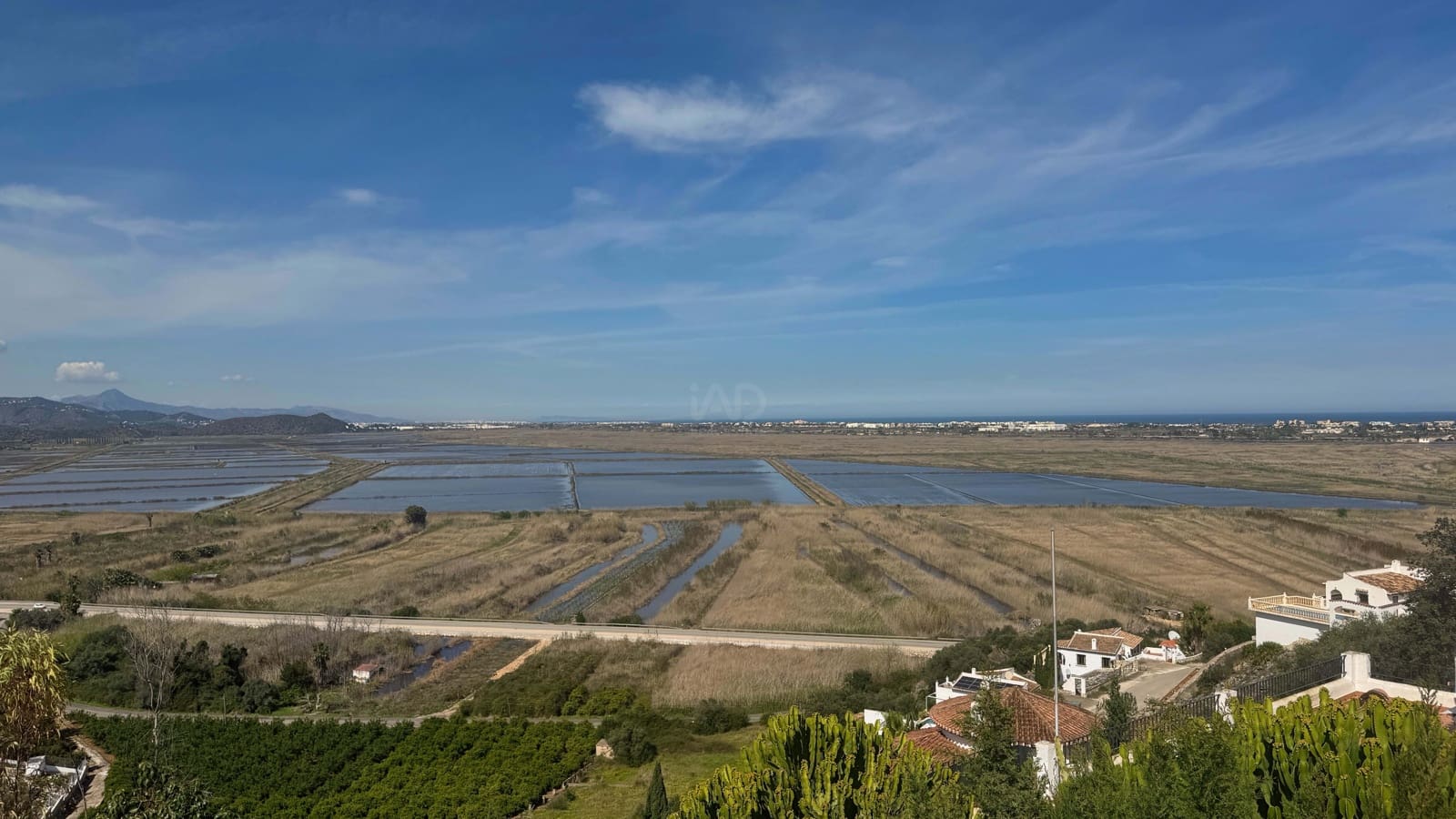 4 bedroom Townhouse for sale in Alicante / Alacant city with pool garage - € 390,000 (Ref: 9988195)