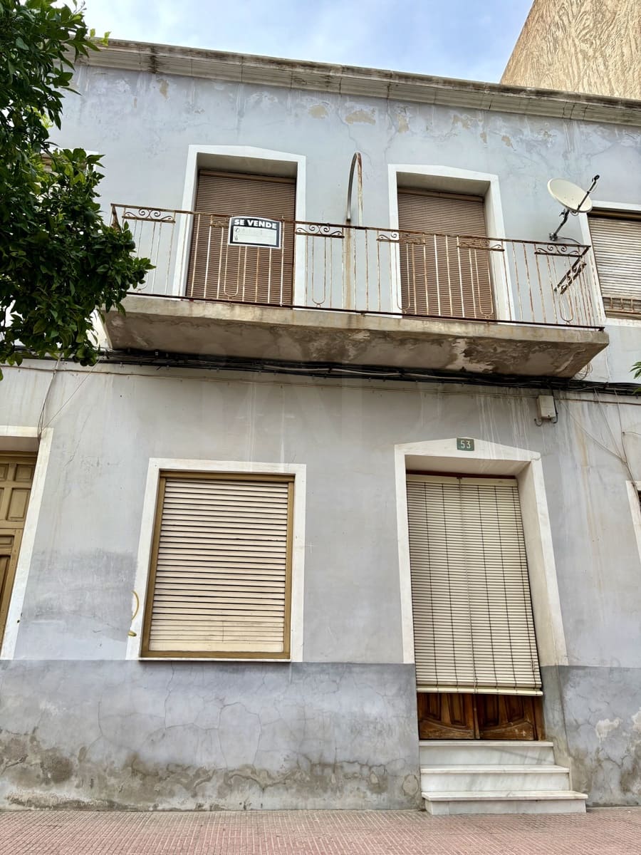 Casa de 4 habitaciones en Alicante / Alacant ciudad en venta - 175.000 € (Ref: 9988196)