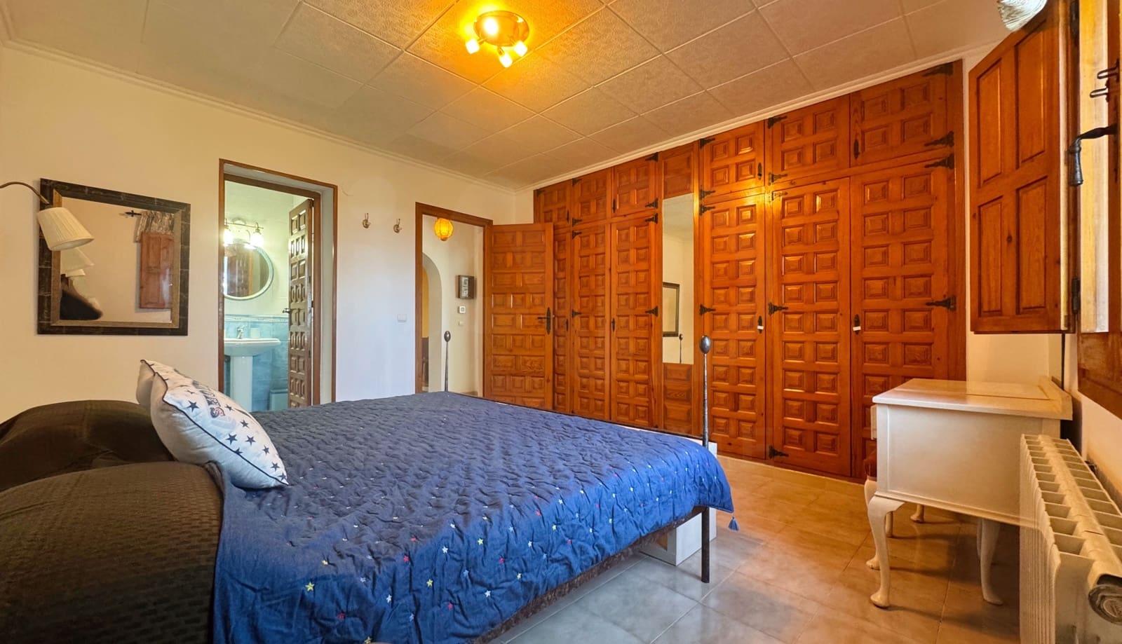 7 Zimmer Villa zu verkaufen in Rafol de Almunia mit Pool Garage - 750.000 € (Ref: 9988197)
