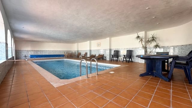 7 Zimmer Villa zu verkaufen in Ráfol de Almunia mit Pool Garage - 750.000 € (Ref: 9988197)