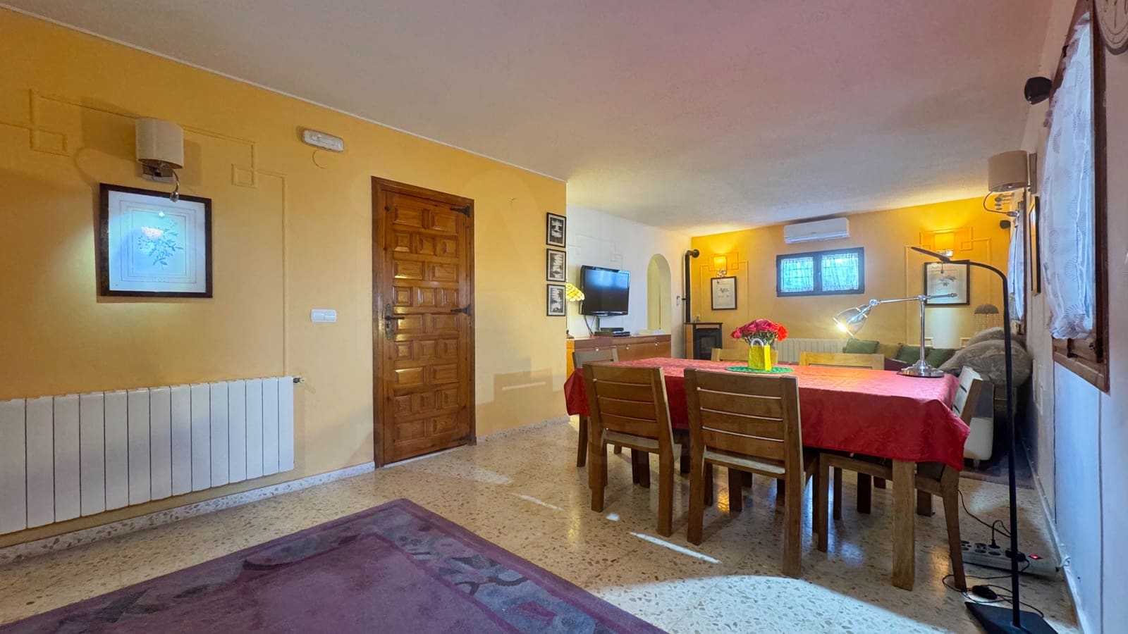 7 Zimmer Villa zu verkaufen in Rafol de Almunia mit Pool Garage - 750.000 € (Ref: 9988197)