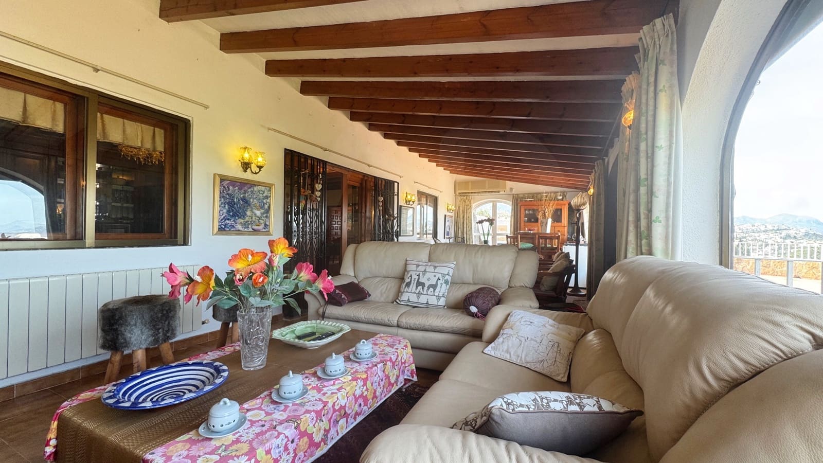 7 Zimmer Villa zu verkaufen in Rafol de Almunia mit Pool Garage - 750.000 € (Ref: 9988197)