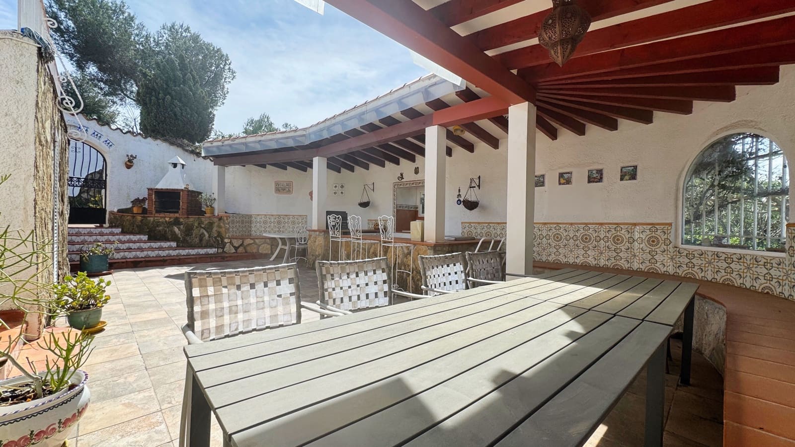 7 Zimmer Villa zu verkaufen in Rafol de Almunia mit Pool Garage - 750.000 € (Ref: 9988197)