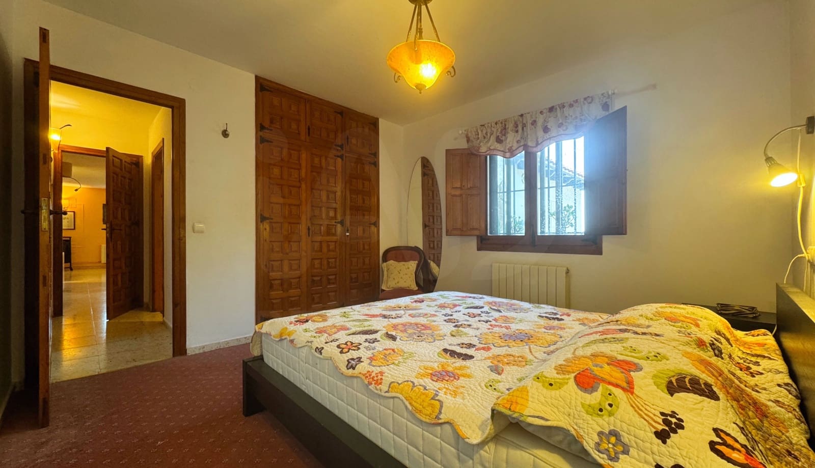 7 Zimmer Villa zu verkaufen in Rafol de Almunia mit Pool Garage - 750.000 € (Ref: 9988197)