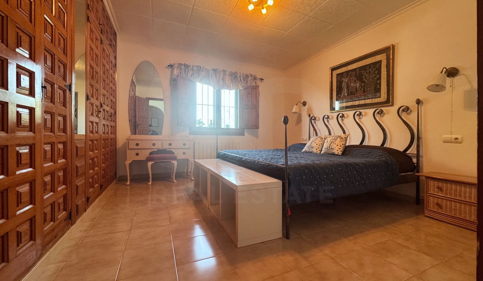 7 Zimmer Villa zu verkaufen in Rafol de Almunia mit Pool Garage - 750.000 € (Ref: 9988197)