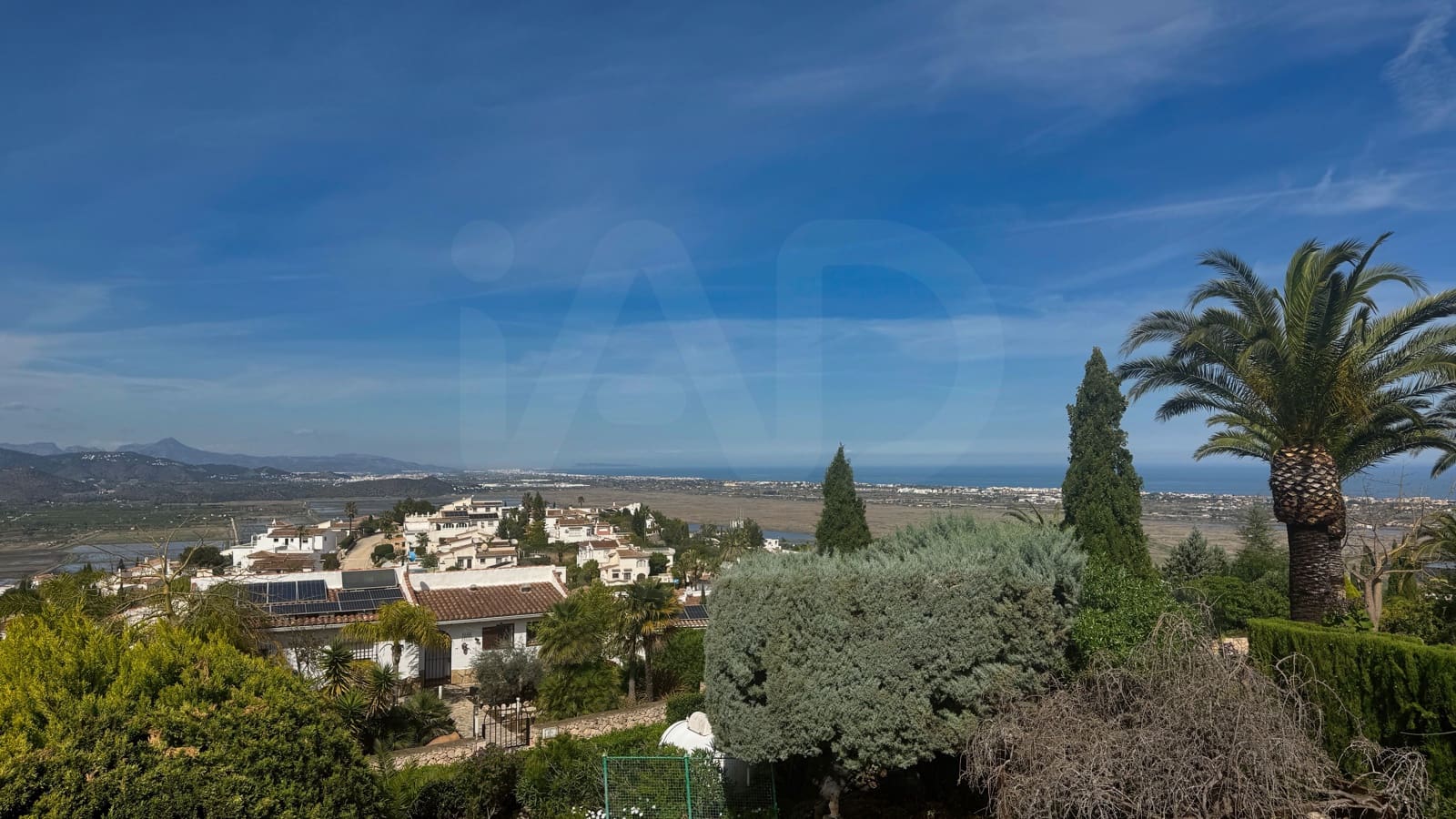 7 Zimmer Villa zu verkaufen in Rafol de Almunia mit Pool Garage - 750.000 € (Ref: 9988197)