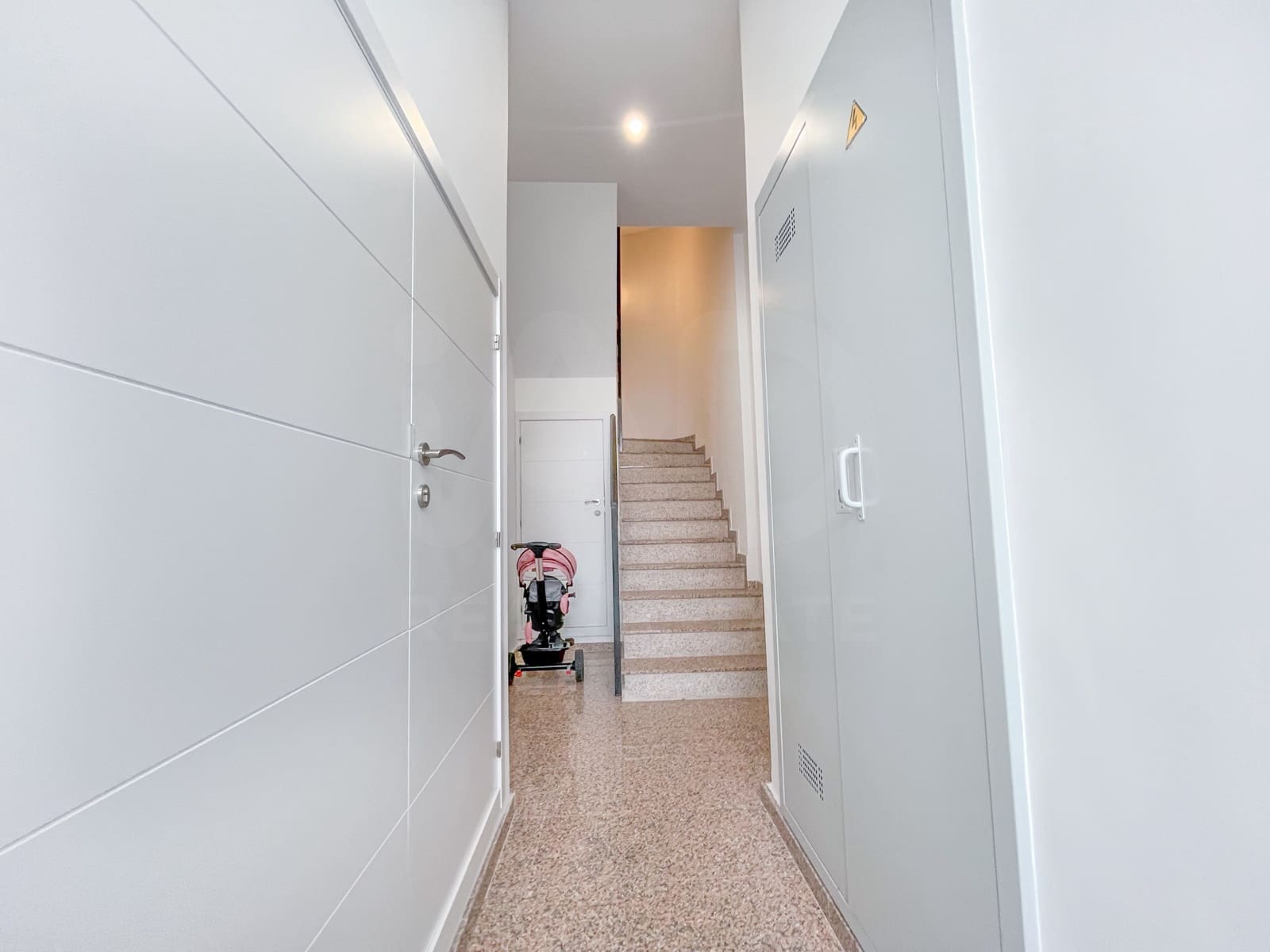 2 bedroom Penthouse for sale in Aljaraque - € 159,000 (Ref: 9988199)