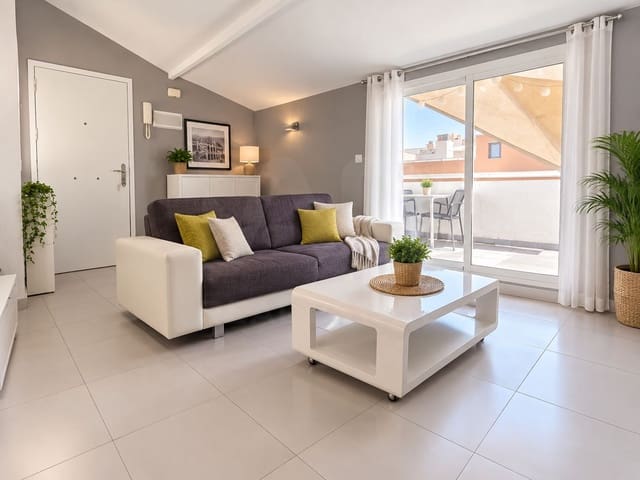 1 sypialnia Penthouse na sprzedaż w La Trinidad, Miasto Málaga - 225 000 € (Ref: 9988201)