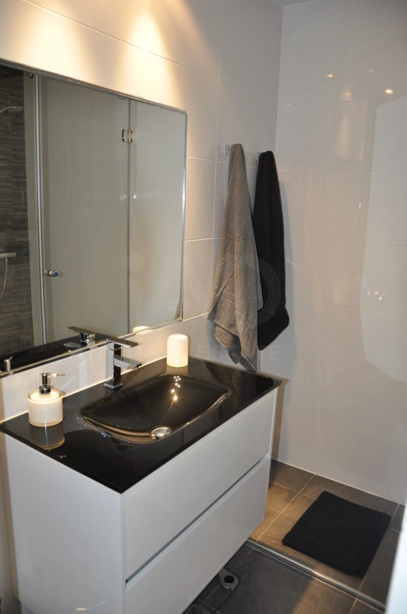 1 sypialnia Penthouse na sprzedaż w Miasto Malaga - 225 000 € (Ref: 9988201)
