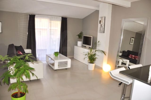 1 sypialnia Penthouse na sprzedaż w La Trinidad, Miasto Málaga - 225 000 € (Ref: 9988201)