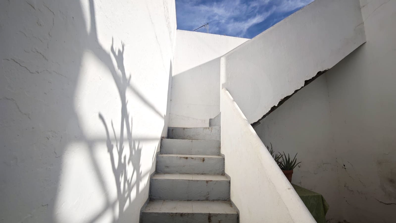 5 soverom Hus til salgs i Huelva by med garasje - € 265 000 (Ref: 9988202)