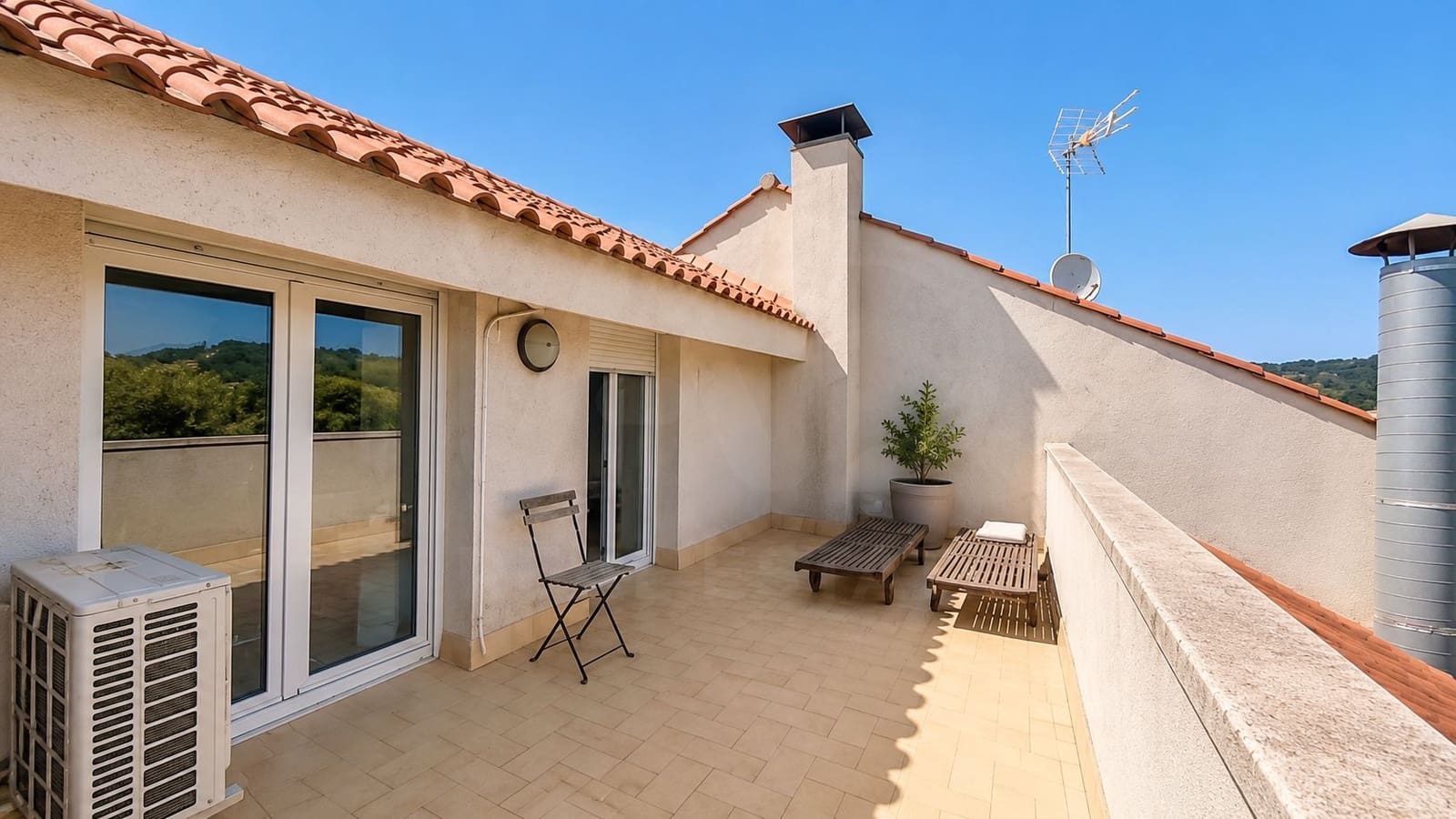 7 sypialnia Dom na sprzedaż w Miasto Barcelona z garażem - 575 000 € (Ref: 9988204)