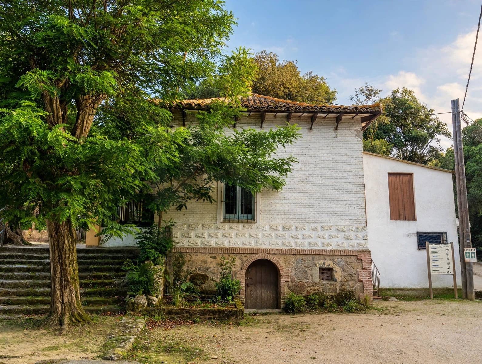 Ubebygd land til salgs i Barcelona by - € 950 000 (Ref: 9988205)