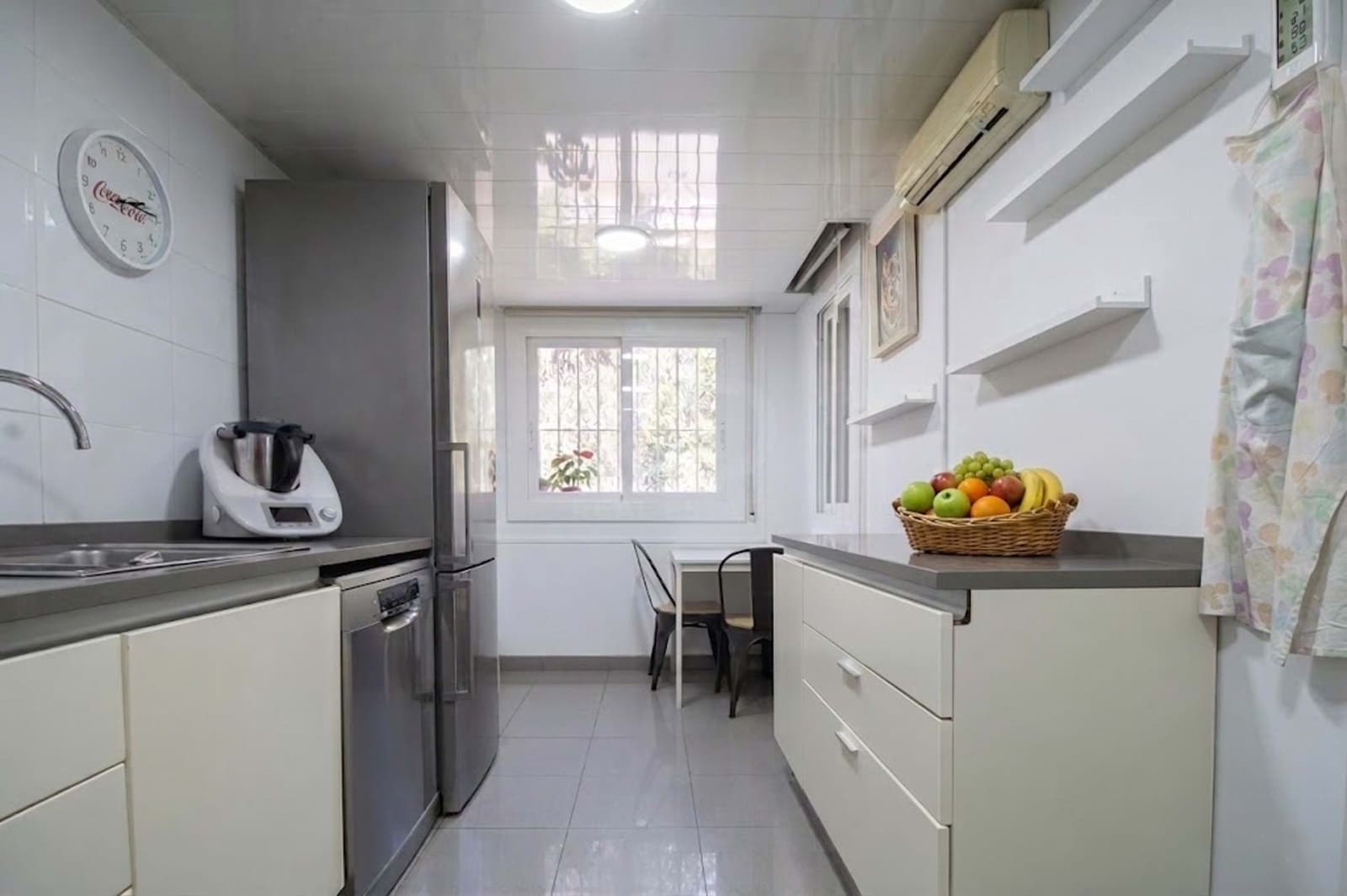 4 Zimmer Haus zu verkaufen in Barcelona Stadt mit Garage - 629.000 € (Ref: 9988208)