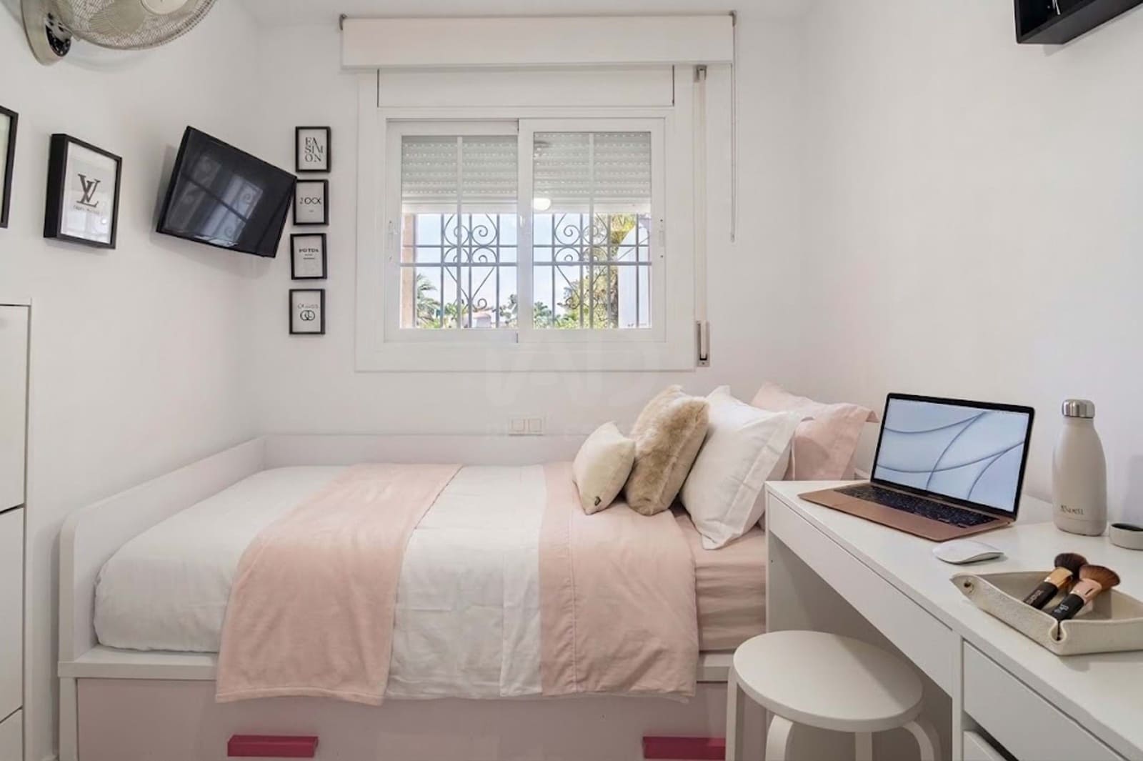 4 Zimmer Haus zu verkaufen in Barcelona Stadt mit Garage - 629.000 € (Ref: 9988208)