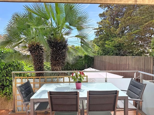 4 soverom Hus til salgs i Sant Pere de Ribes med garasje - € 629 000 (Ref: 9988208)