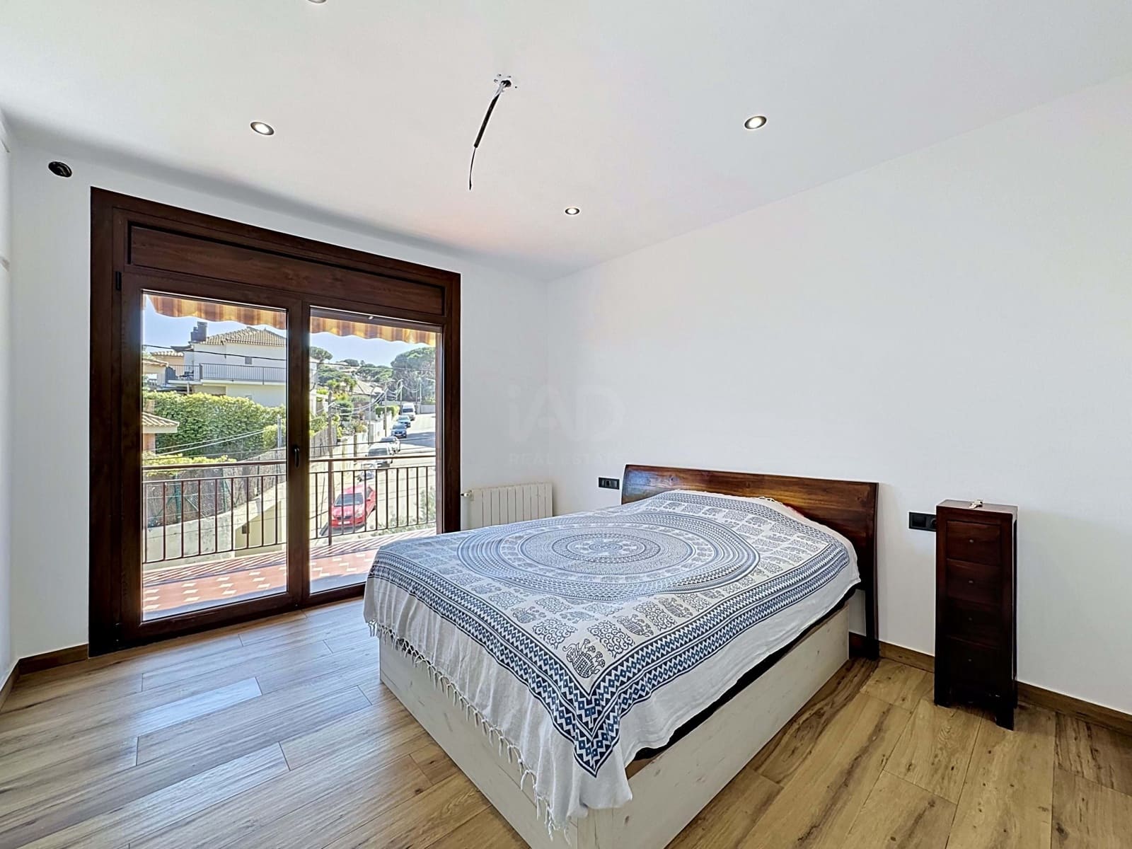 5 slaapkamer Huis te koop in Barcelona stad - € 620.000 (Ref: 9988210)
