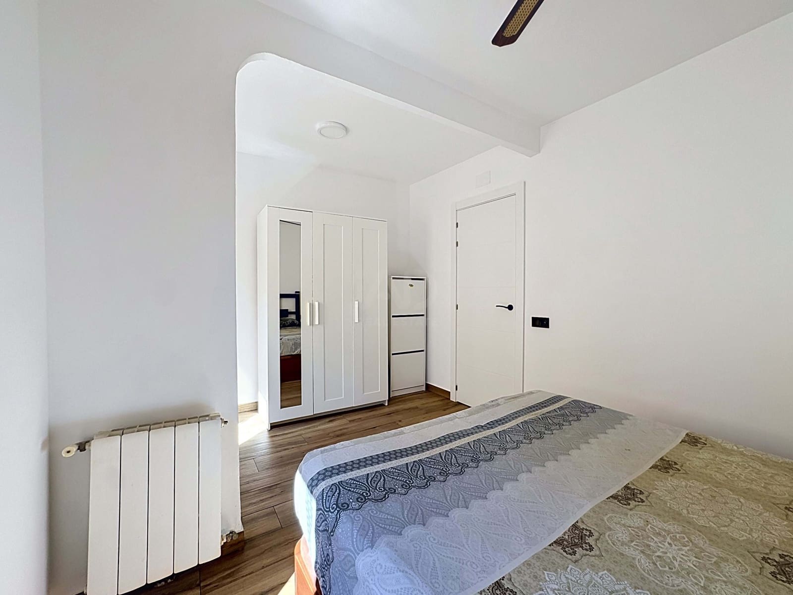 5 slaapkamer Huis te koop in Barcelona stad - € 620.000 (Ref: 9988210)