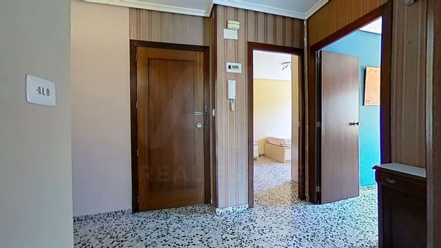 4 chambre Appartement à vendre à Vila-real - 110 000 € (Ref: 9988211)