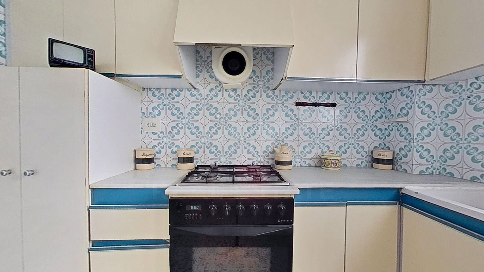 4 chambre Appartement à vendre à Vila-real - 110 000 € (Ref: 9988211)