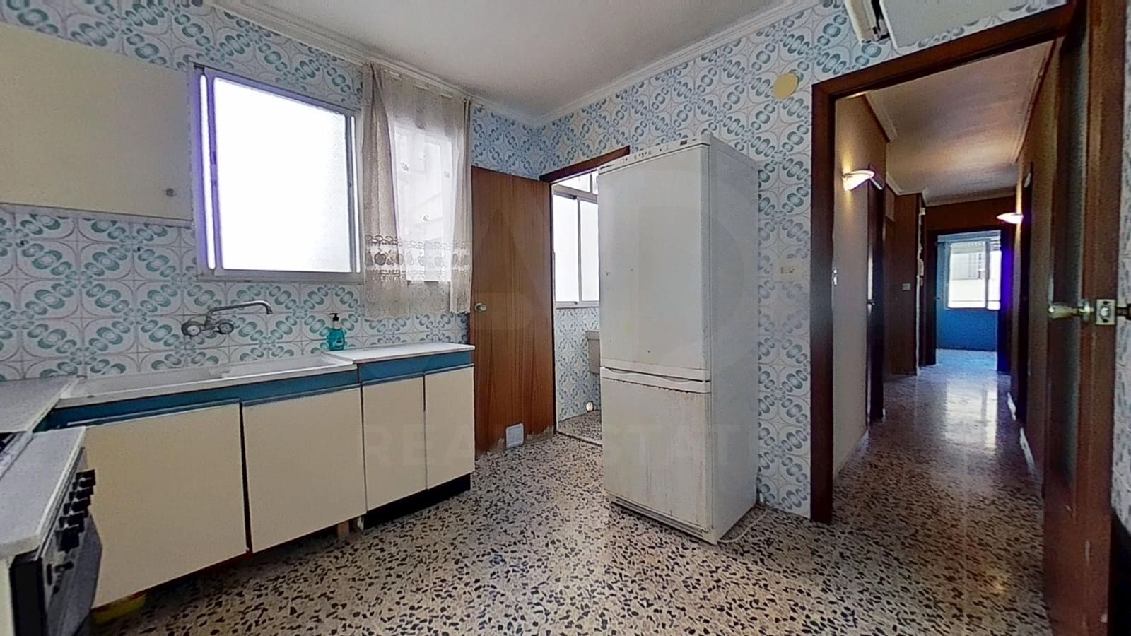 4 chambre Appartement à vendre à Vila-real - 110 000 € (Ref: 9988211)