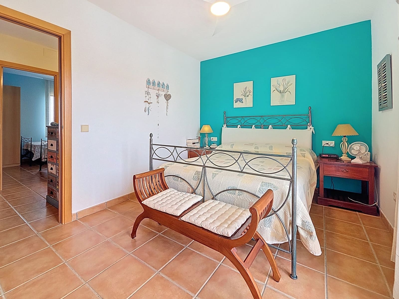 3 soveværelse Rækkehus til salg i Girona by med swimmingpool garage - € 410.000 (Ref: 9988212)