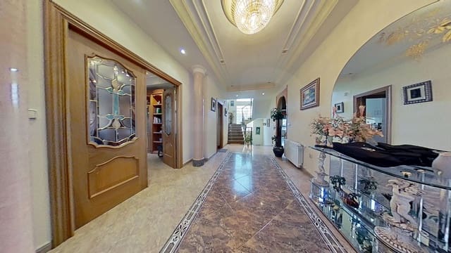 4 sypialnia Willa na sprzedaż w Ciutat Jardí - Torreta Verdí, Elche / Elx z garażem - 825 000 € (Ref: 9988214)