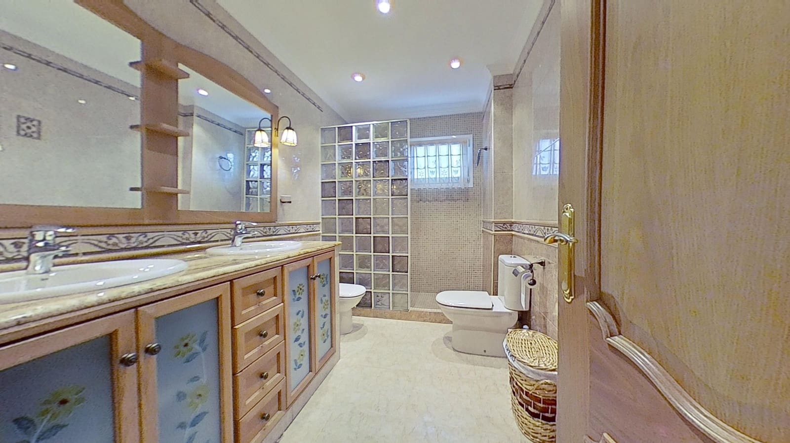 4 soverom Villa til salgs i Elche / Elx med garasje - € 825 000 (Ref: 9988214)