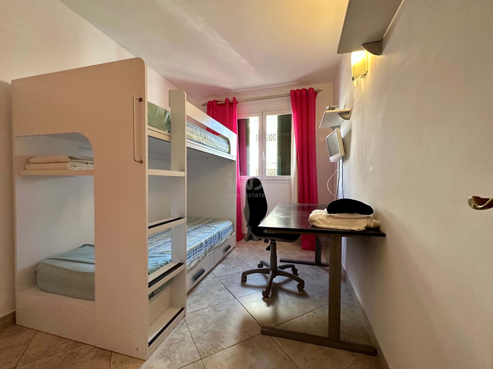 3 quarto Apartamento para venda em Pollensa / Pollenca - 475 000 € (Ref: 9988217)