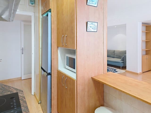 3 slaapkamer Appartement te koop in La Vila de Gràcia, Barcelona stad met garage - € 485.000 (Ref: 9988218)
