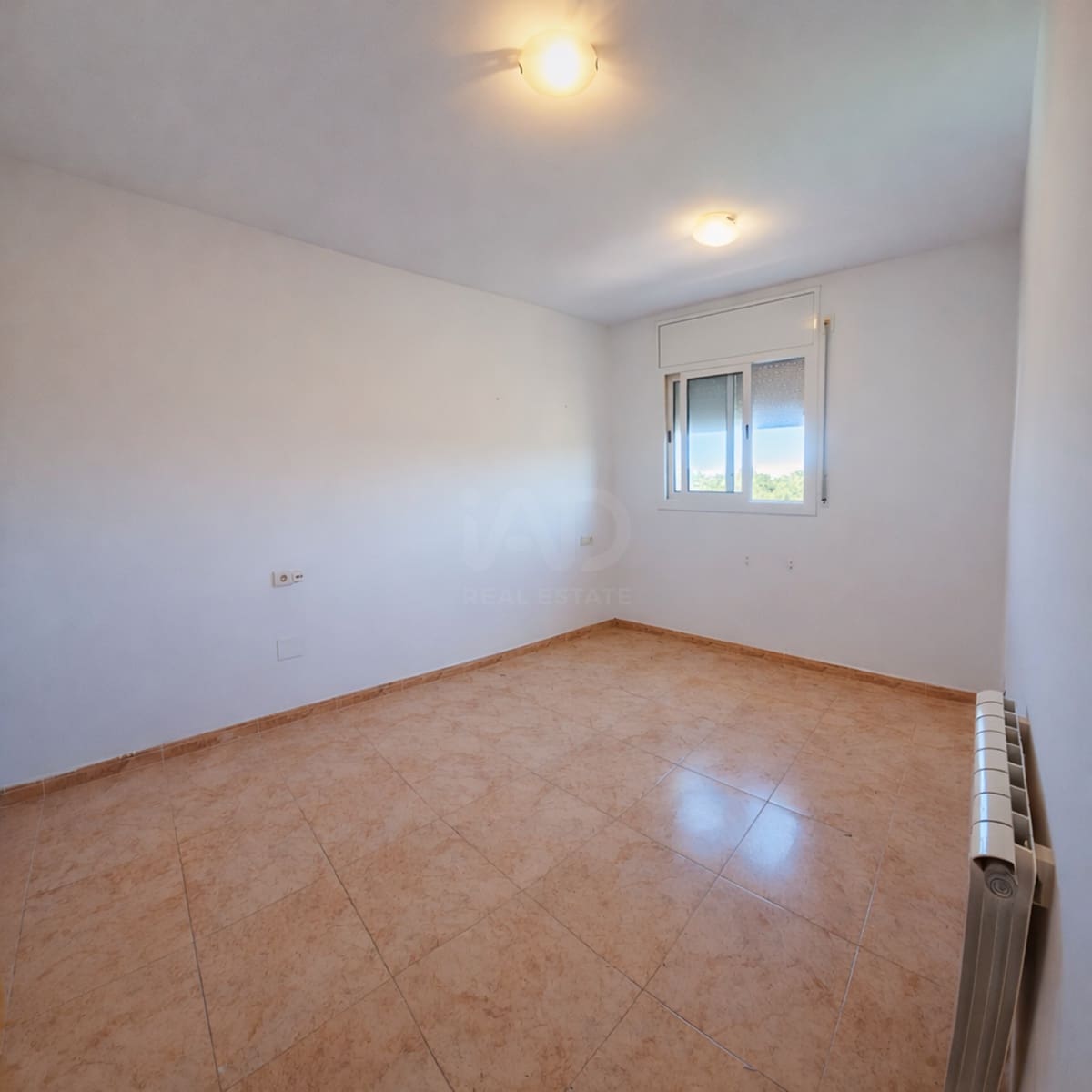 3 slaapkamer Rijtjeshuis te koop in Tarragona stad - € 210.000 (Ref: 9988220)